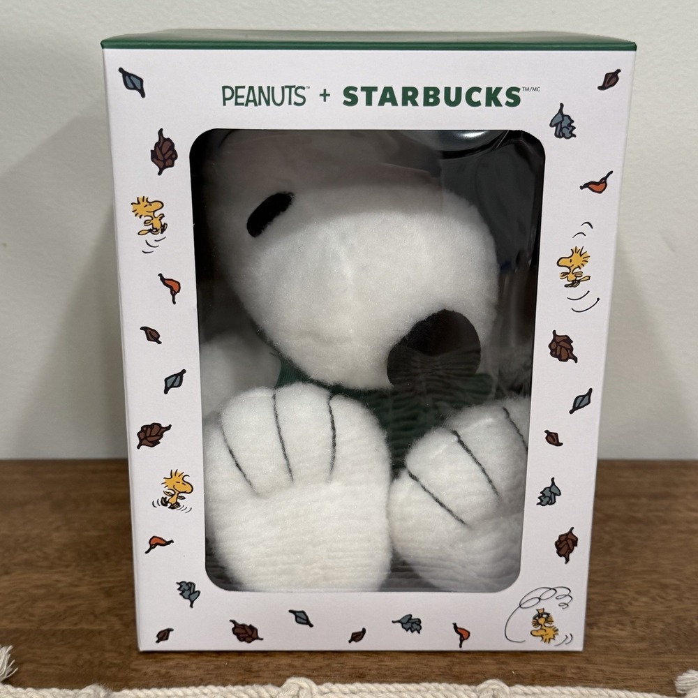 Starbucks x Peanuts Snoopy Plush 2026 Limited Edition NEW Barista Coffee Apron
